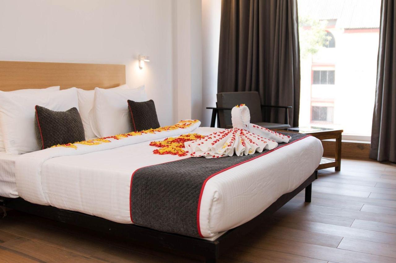 Hotel Vemara ปณชี ภายนอก รูปภาพ